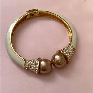 Kate Spade bangle champagne pearl